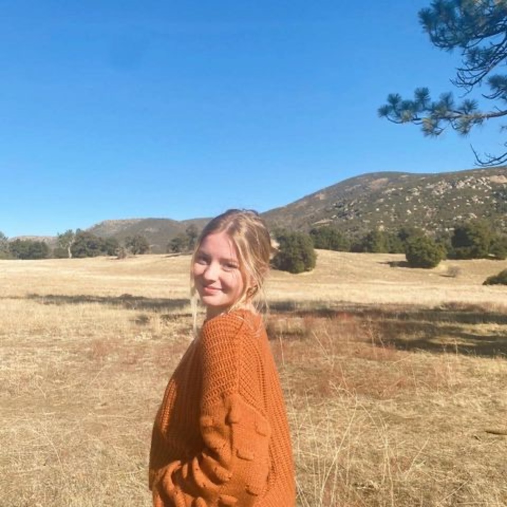 Meet your Posher, Maddie